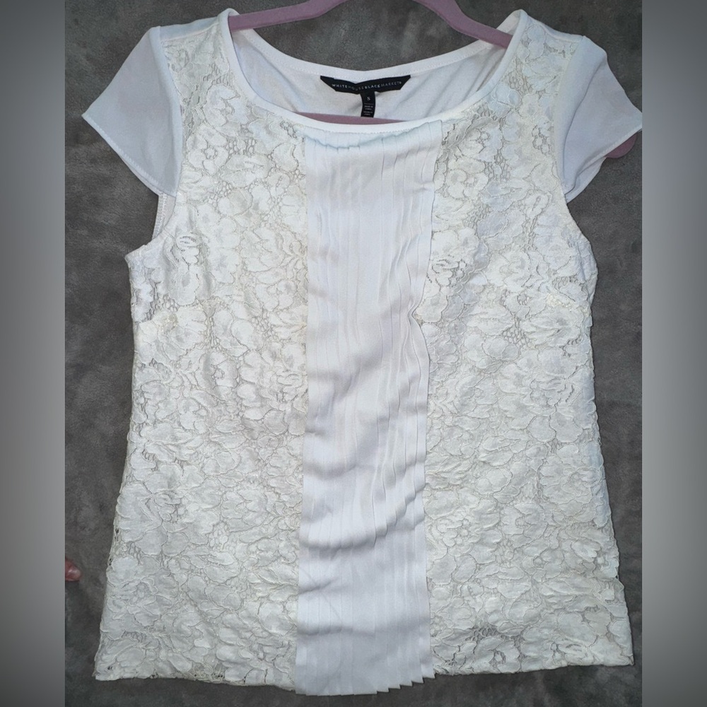 White House Black Market Lace Cap Sleeve Blouse | White & Ivory | EUC | Small